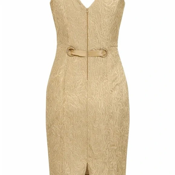 Elegant Gold Sleeveless Dress - Picture 4 of 13